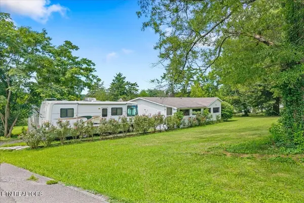 955 N Main St, Decatur, TN 37322