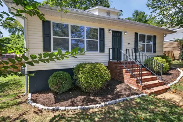 3353 Whitney Street, Lupton City, TN 37351