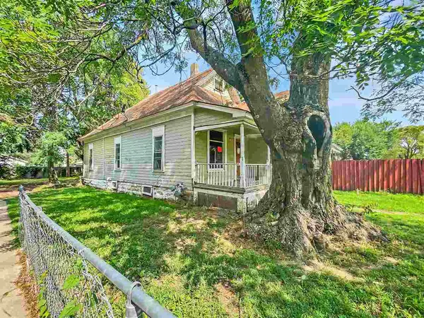 1145 N Market St, Wichita, KS 67214
