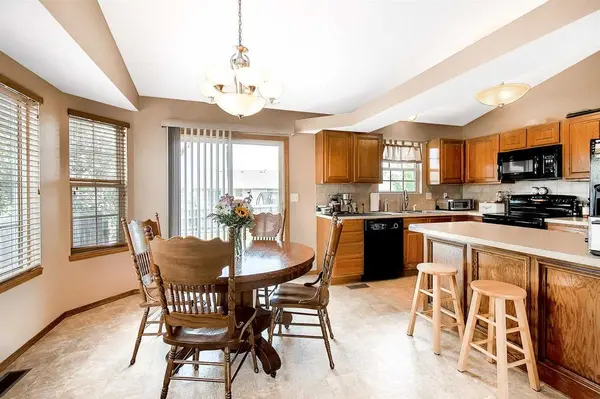 2620 E Sunnyslope St, Park City, KS 67219