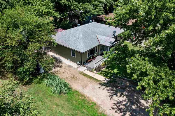 303 N SEYMOUR ST, Udall, KS 67146