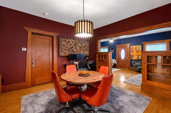 227 N Quentin St, Wichita, KS 67208-3712