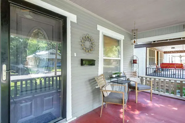 227 N Quentin St, Wichita, KS 67208-3712