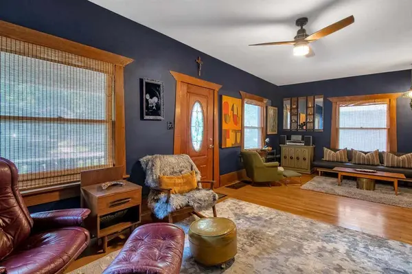 227 N Quentin St, Wichita, KS 67208-3712