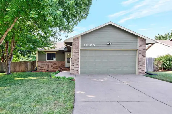 11905 W Cornelison St, Wichita, KS 67212