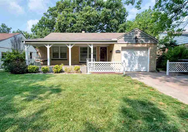 2025 S Glendale St, Wichita, KS 67218