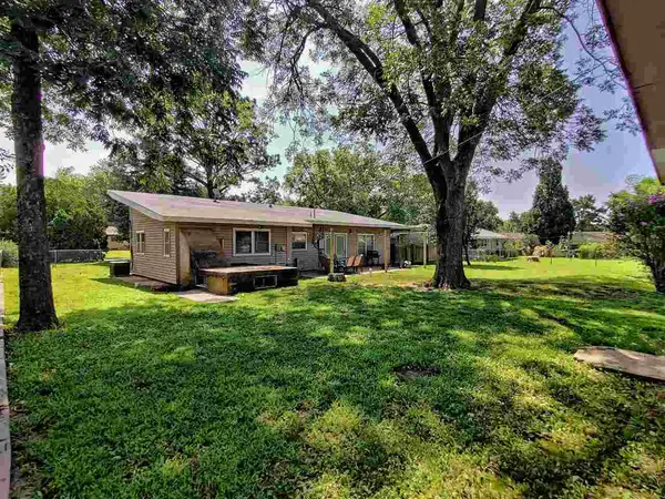 337 S GORIN ST, Clearwater, KS 67026