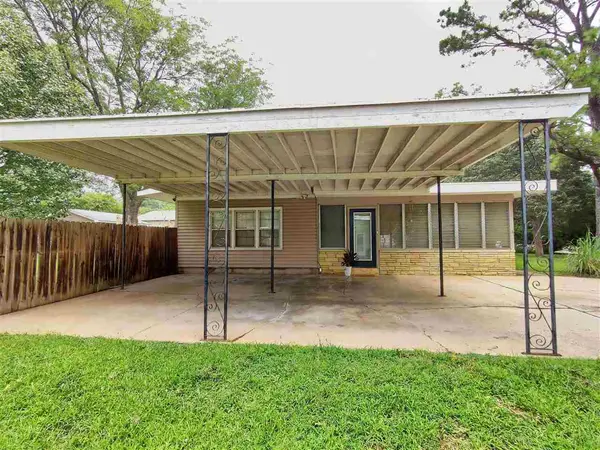 337 S GORIN ST, Clearwater, KS 67026
