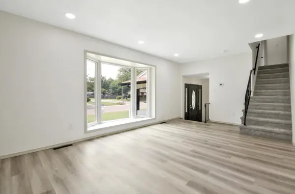 854 N BEAVER TRAIL RD, Derby, KS 67037