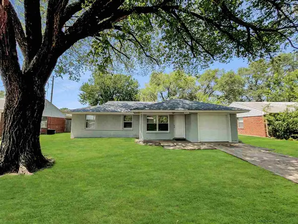 2331 S Hiram St, Wichita, KS 67213