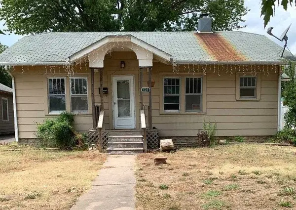 524 N Poplar St, Wellington, KS 67152