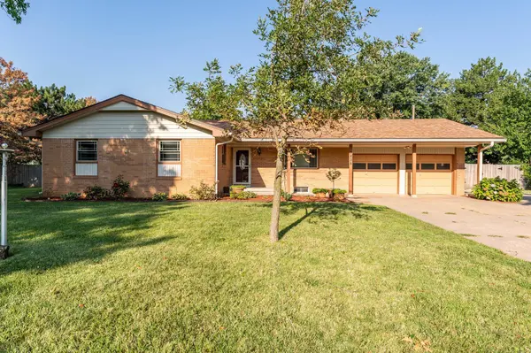 3835 N Athenian Ave, Wichita, KS 67204