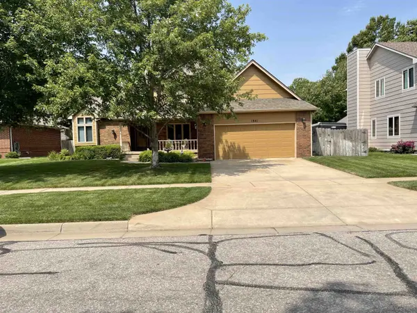 1841 N Valleyview, Wichita, KS 67212-6746