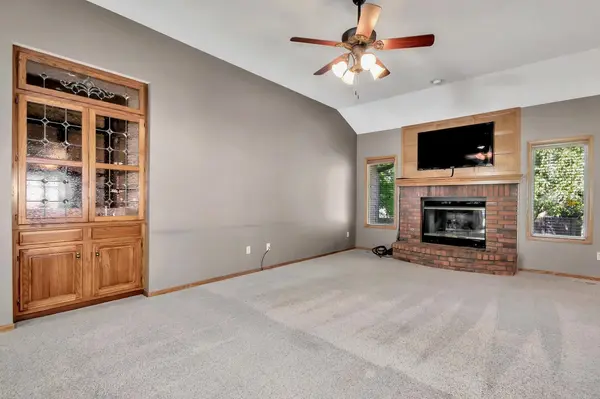 12014 Rolling Hills Dr, Wichita, KS 67235