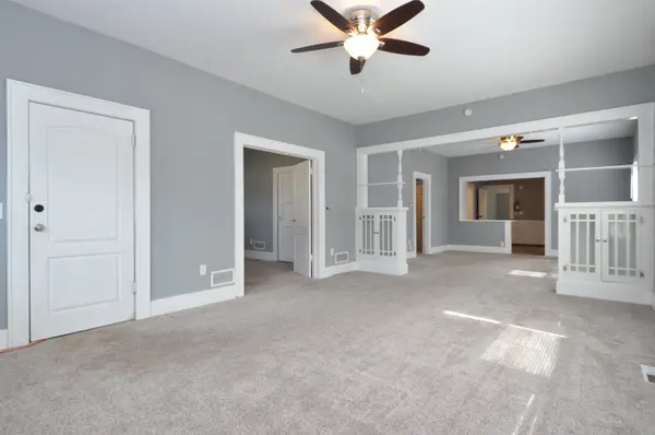 500 S King St, Mount Hope, KS 67108