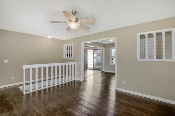 344 W 35th St S, Wichita, KS 67217