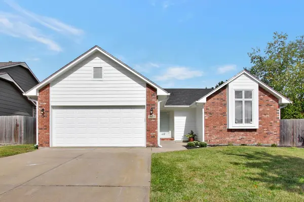 10210 E LINCOLN ST, Wichita, KS 67207