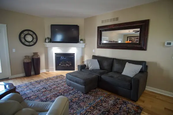 1704 Firebox, Newton, KS 67114