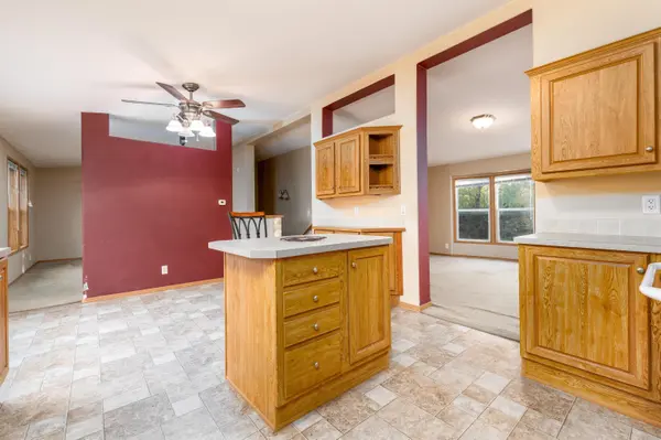 1610 E 140th Ave N, Mulvane, KS 67110