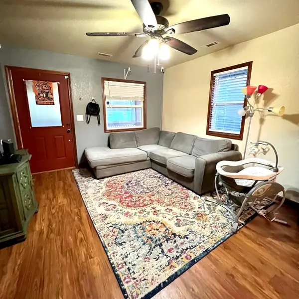 1429 Dearborn St, Augusta, KS 67010