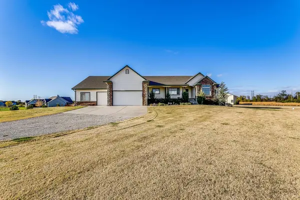 8015 S Butterfly Ct., Clearwater, KS 67026-8572