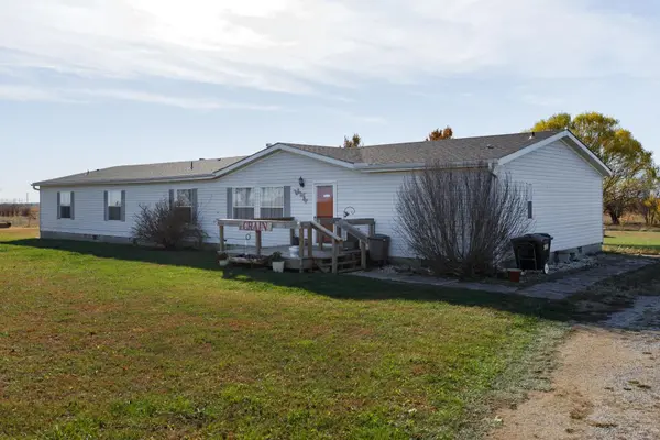 29809 191st Rd, Maple City, KS 67102