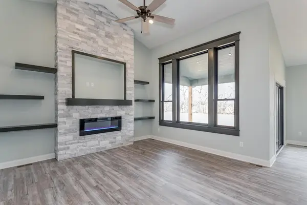 6722 N Silverton St, Park City, KS 67219