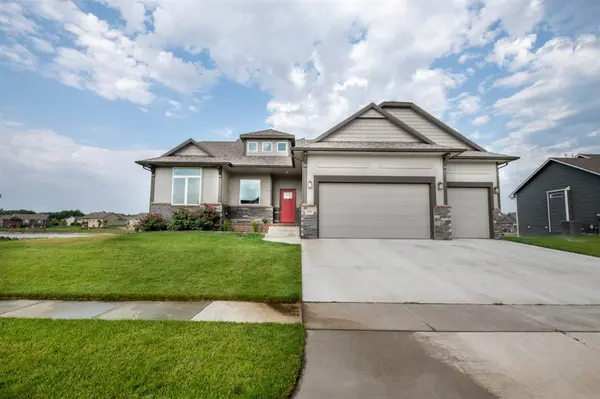 1525 N Blackstone St, Wichita, KS 67235
