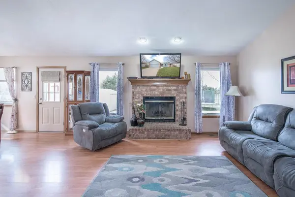 2505 S Denene St, Wichita, KS 67215