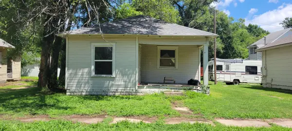 314 E Maple, Arkansas City, KS 67005