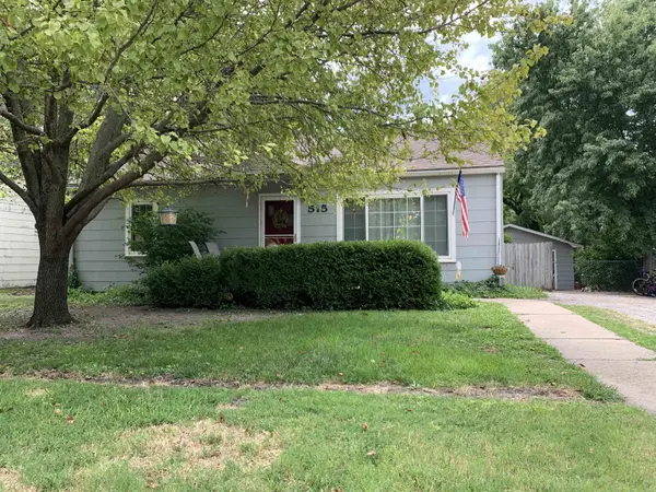 515 S High St, Newton, KS 67114