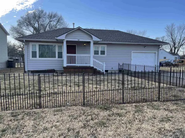 919 N Blaine St, Newton, KS 67114