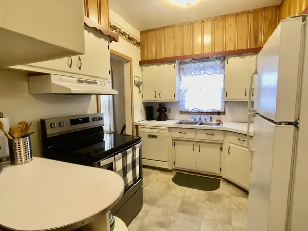 1008 N 2nd, Arkansas City, KS 67005
