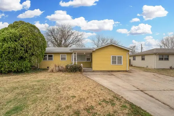 3349 S Hiram Ave, Wichita, KS 67217