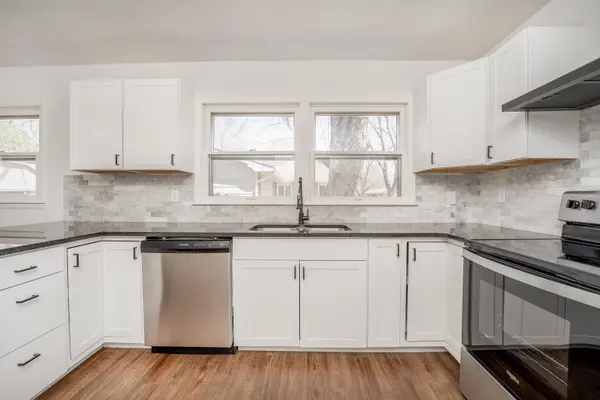 6401 N RANDALL DR, Park City, KS 67219
