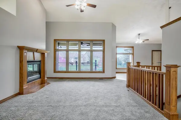 14158 W Highland Springs Ct, Wichita, KS 67235