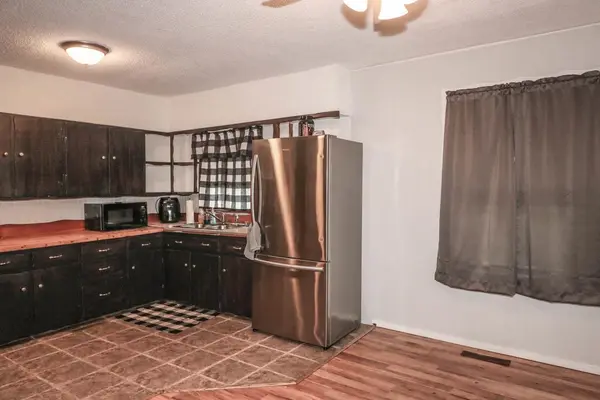 1042 N Dearborn, Augusta, KS 67010