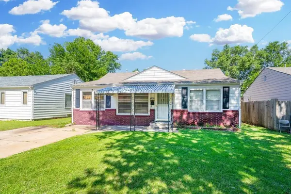1828 S Estelle, Wichita, KS 67211