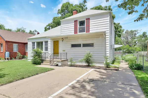 2722 W Douglas Ave, Wichita, KS 67203