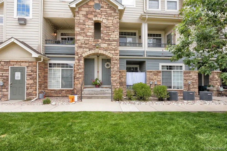 431 Black Feather LOOP #820, Castle Rock, CO 80104