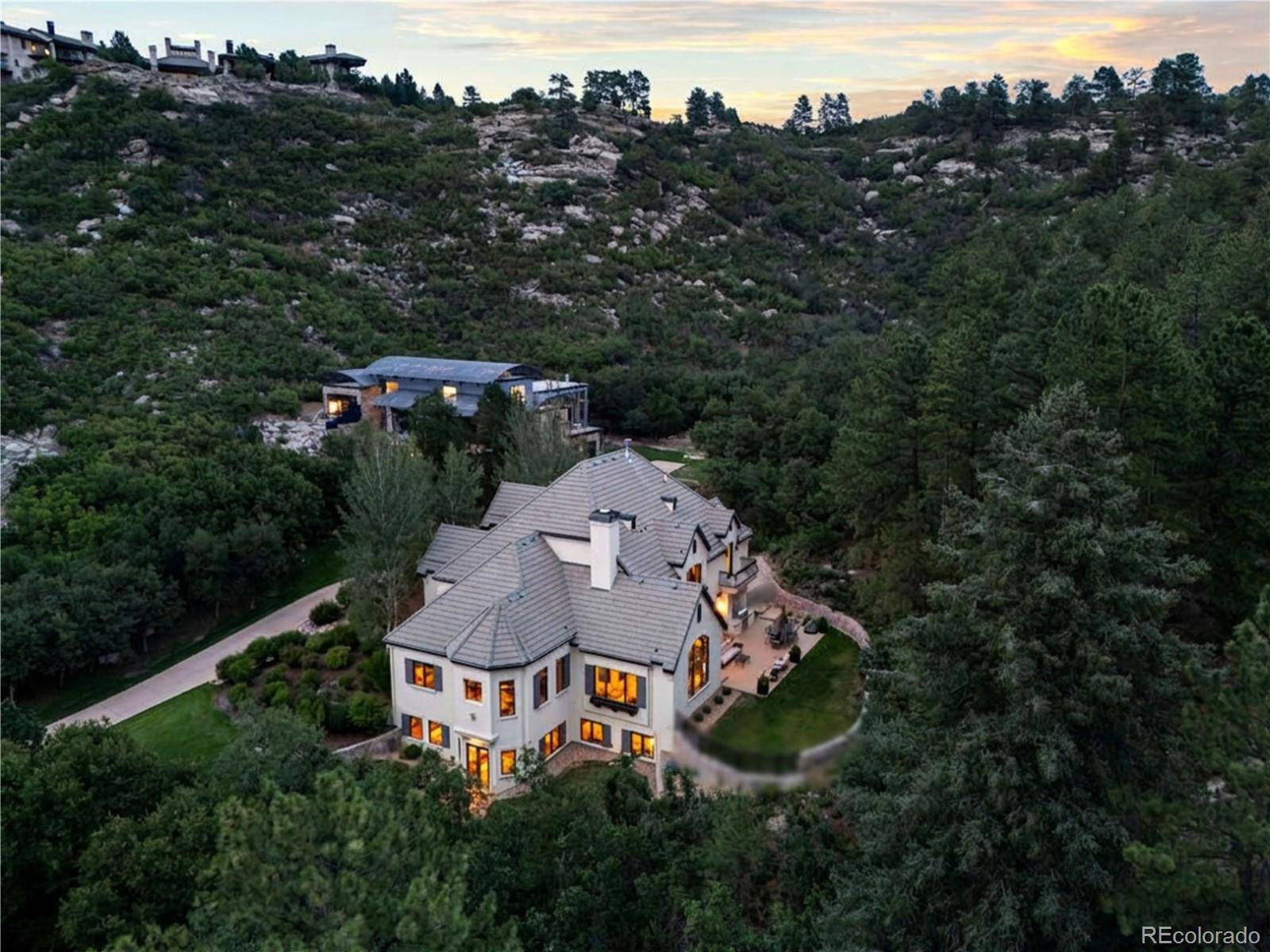 1043 Meteor PL, Castle Rock, CO 80108