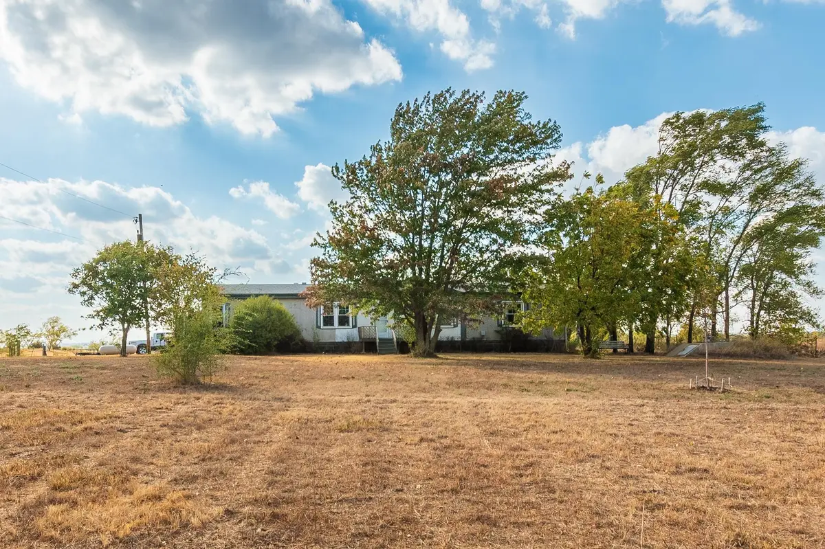 15439 SW Ohio Street Rd, Augusta, KS 67010