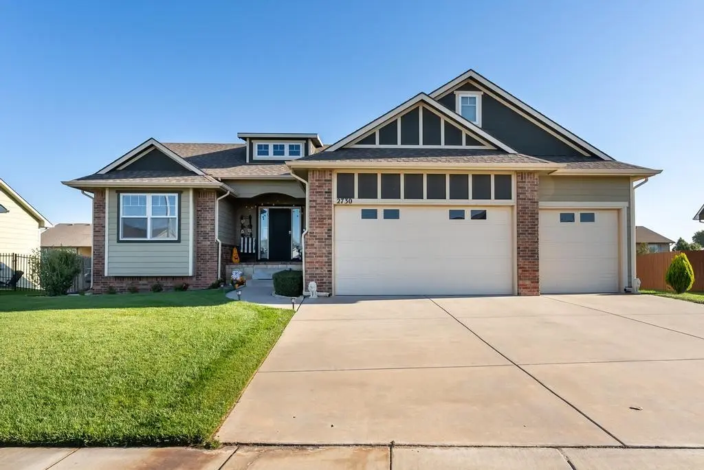 2730 S Lark Ln, Wichita, KS 67215