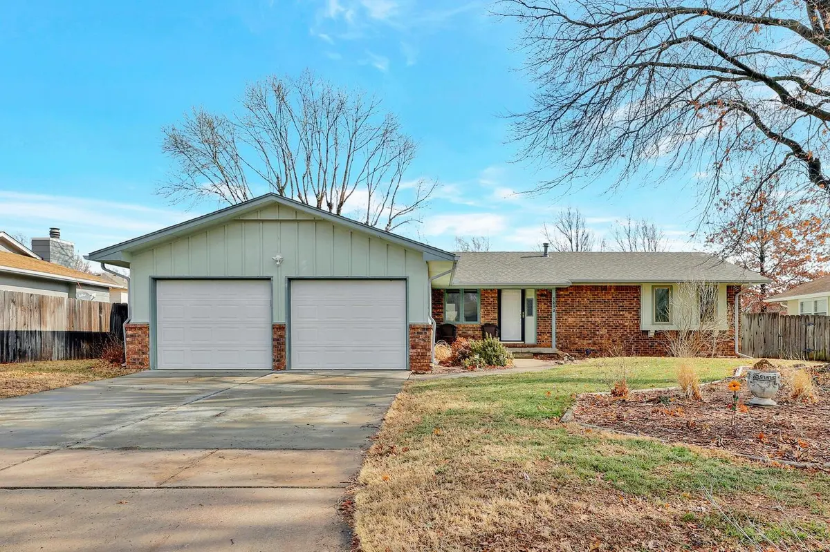 1620 N Mars St, Wichita, KS 67212