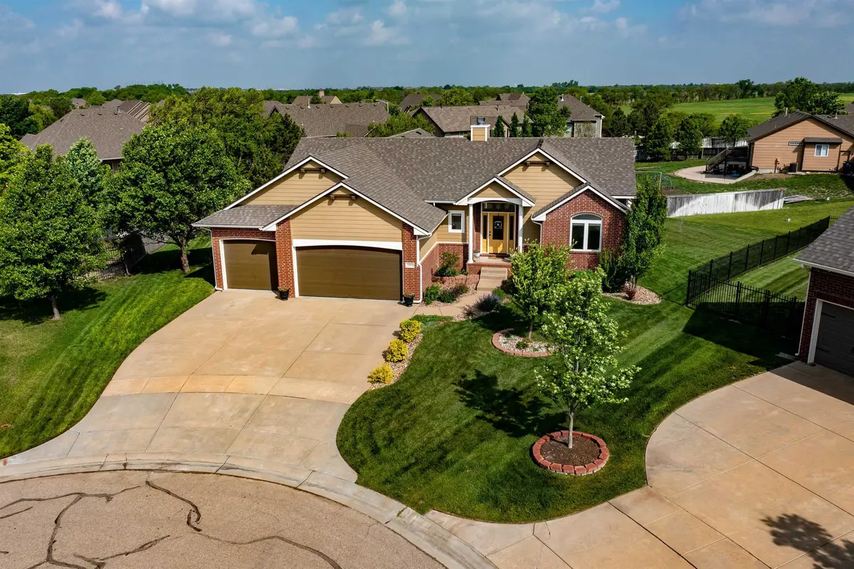 13810 E CAMDEN CHASE CT, Wichita, KS 67228