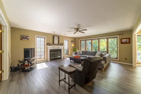 131 Beverly DR, Chesterton, IN 46304