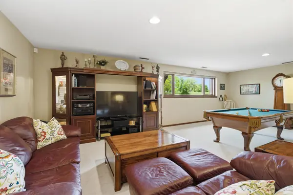30 COUNTRY CLUB CT, Fond Du Lac, WI 54935