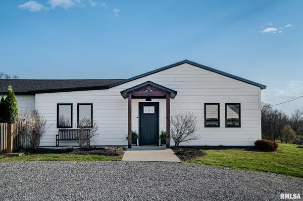 1210 Dutchman Lake RD, Vienna, IL 62995