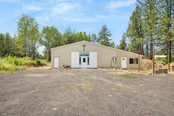 26811 N YALE Rd, Chattaroy, WA 99003