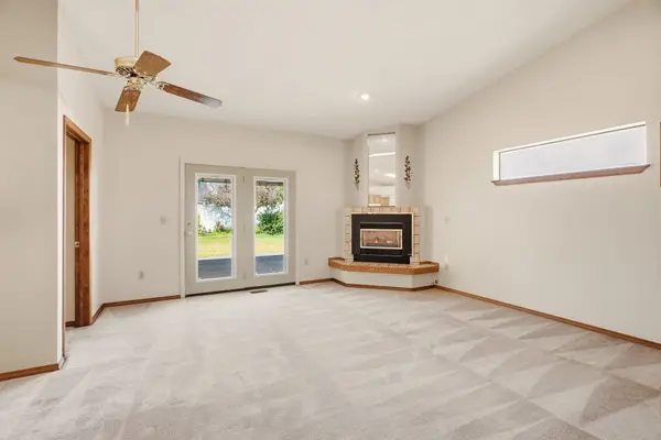 6907 N HAMILTON St, Spokane, WA 99208